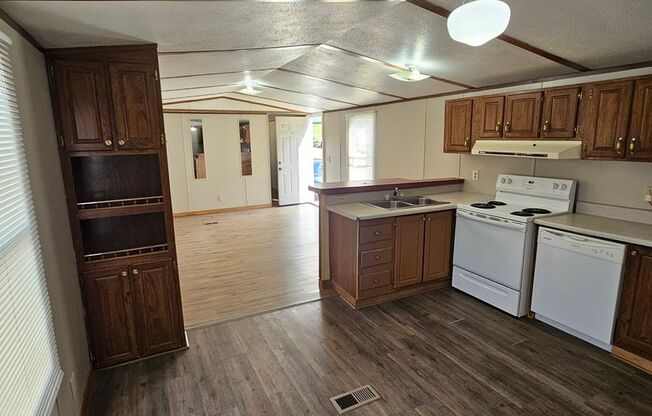 Find Your Next Pet-Friendly Home in Johnson City – New & Budget-Friendly Options
