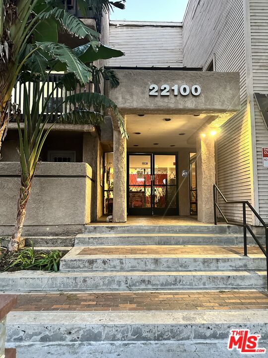 22100 Burbank Boulevard