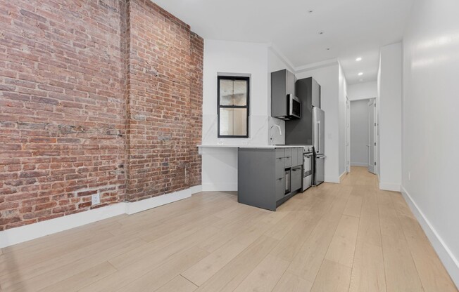 2 beds, 1.5 baths, $6,000, Unit DUPLEX A