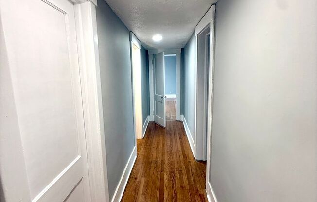 3 beds, 1.5 baths, $1,750, Unit 3801 Jones Street-Unit 6