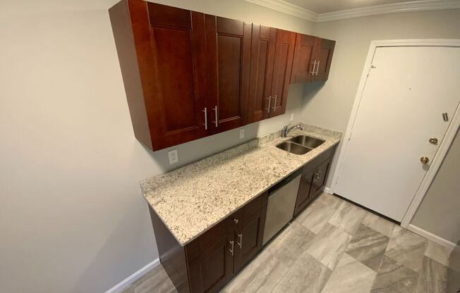 Candler Park Apartments