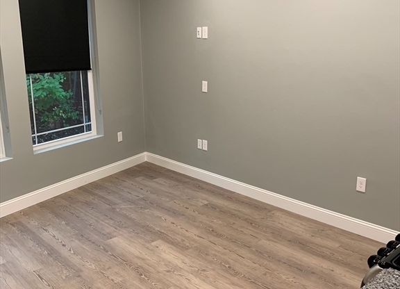 Studio, 1 bath, $1,650, Unit 306