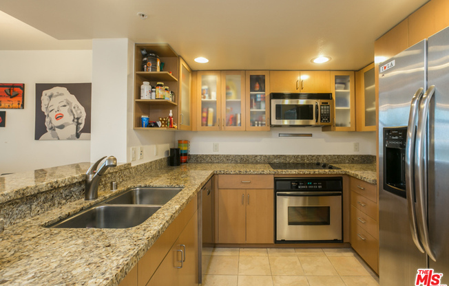 1 bed, 1 bath, 946 sqft, $3,950, Unit 614