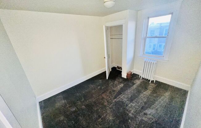 2 beds, 1 bath, $1,450