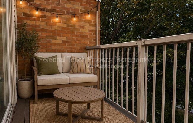 2 beds, 1 bath, 850 sqft, $825, Unit 36