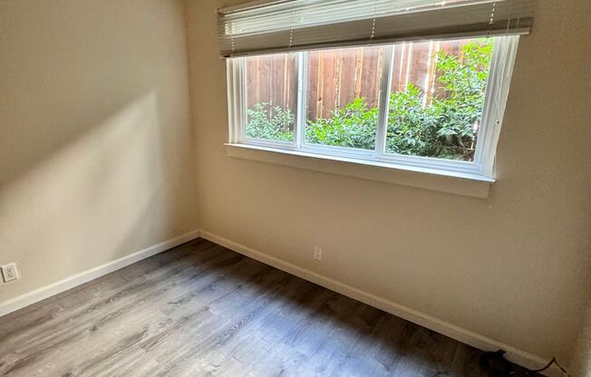 1 bed, 1 bath, 454 sqft, $2,395, Unit 8