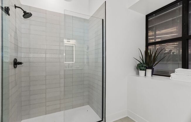 Studio, 1 bath, 544 sqft, $1,999, Unit 311