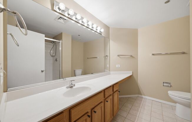 2 beds, 2 baths, $3,100, Unit 506