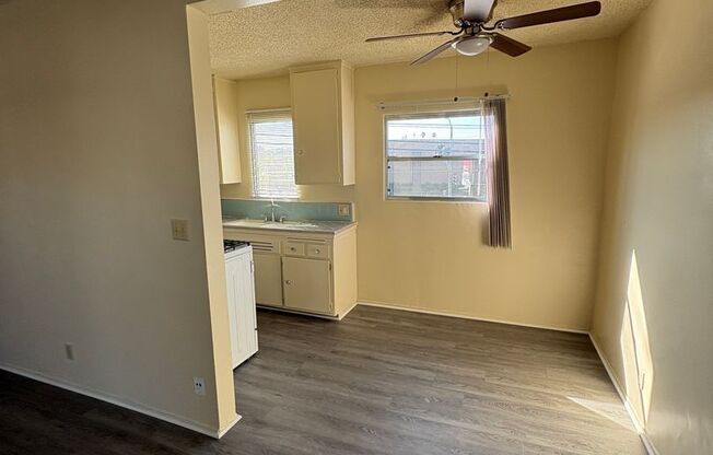 Midtown - 4729 San Vicente