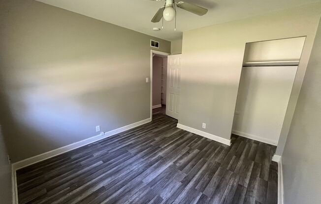 2 beds, 1 bath, $1,050