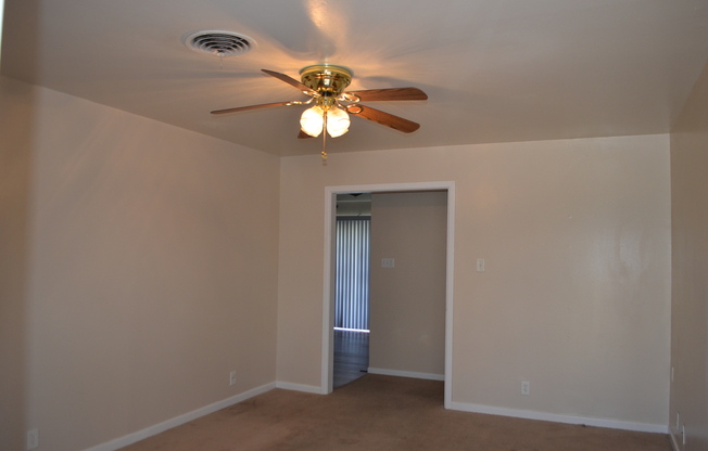 3 BR HOME IN KILLEEN!