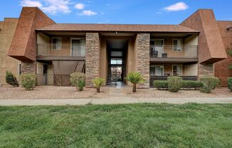 NICE SINGLE BED CONDO IN GUARD GATED COMMUNITY