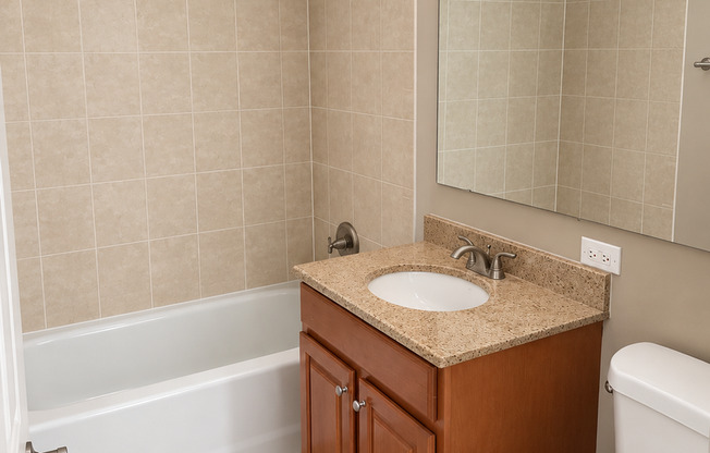 1 bed, 1 bath, 778 sqft, $1,525, Unit 102