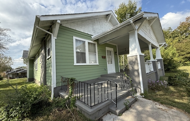3003 MARTIN LUTHER KING JUNIOR AVE
