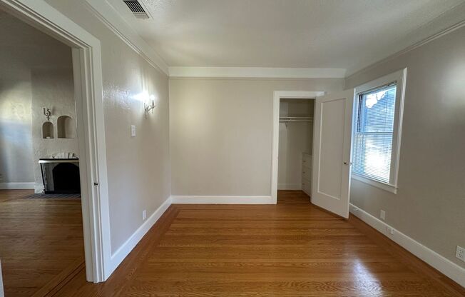 1 bed, 1 bath, $1,875, Unit 3949-D