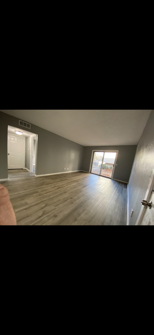 1 bed, 1 bath, 600 sqft, $1,000, Unit 6022-4