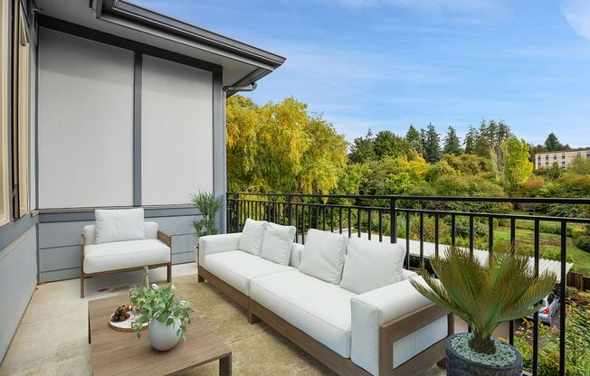 Studio, 1 bath, 648 sqft, $1,649, Unit 233-208