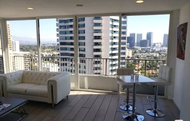 2 beds, 2 baths, 1,182 sqft, $6,395, Unit 2103