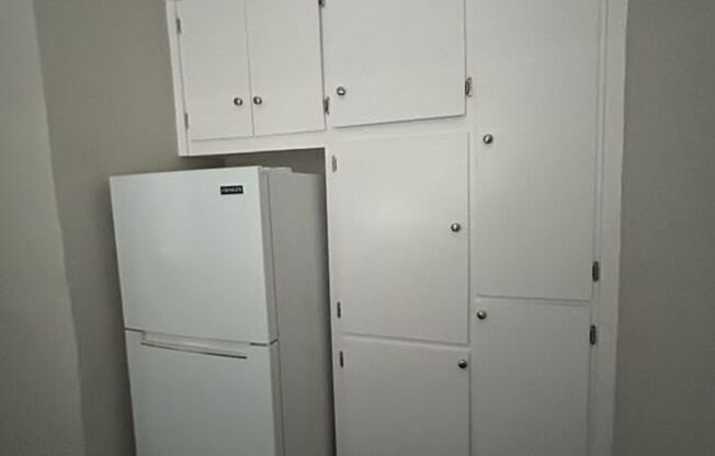 443 ORANGE AVE LONG BEACH, CA 90802