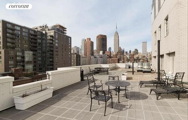1 bed, 1 bath, $4,575, Unit 7G