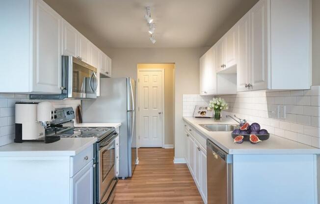 1 bed, 1 bath, 810 sqft, $2,295, Unit A104