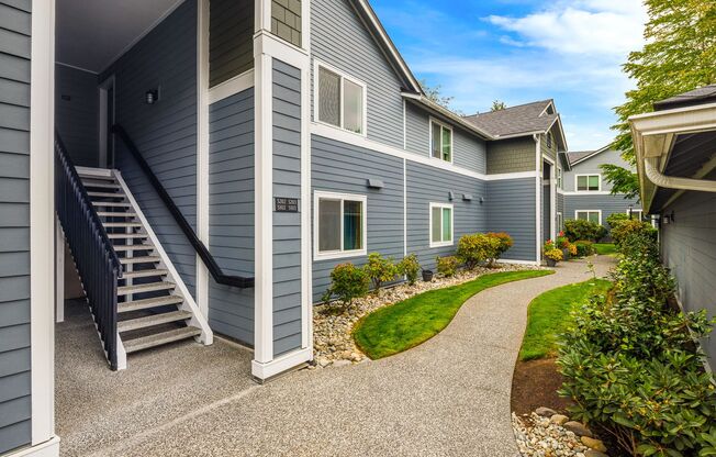 2 Bedroom 2 Bath Condo - Like New - No Carpets!