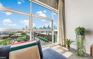 510 S Hewitt St UNIT 104