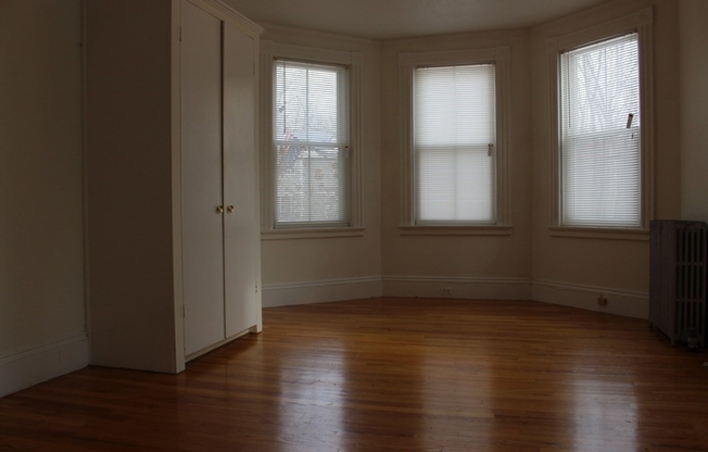 121 WINTER ST