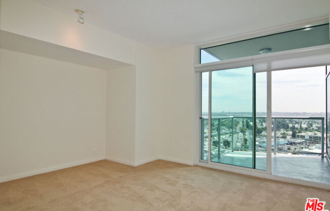 2 beds, 2.5 baths, 2,075 sqft, $10,000, Unit 1709