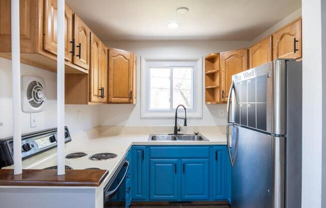 3 beds, 2 baths, 1,240 sqft, $1,850
