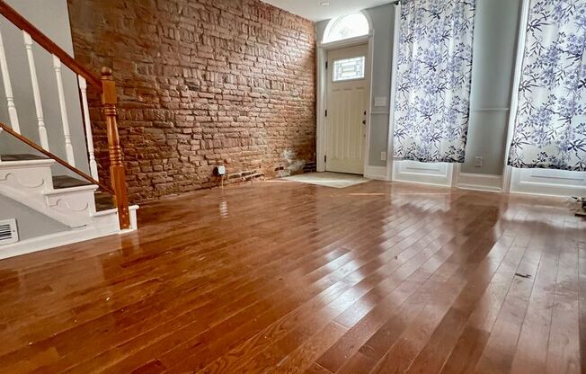 Stunning 4-Bedroom Townhome in the Heart of Fishtown! Available NOW!