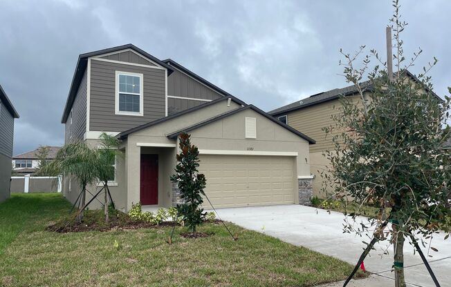 5 beds, 2.5 baths, $2,495