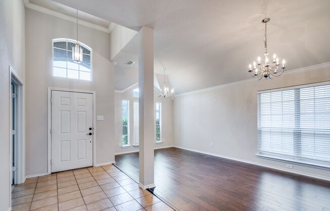 Now Available! 509 Crownpoint Dr | Arlington