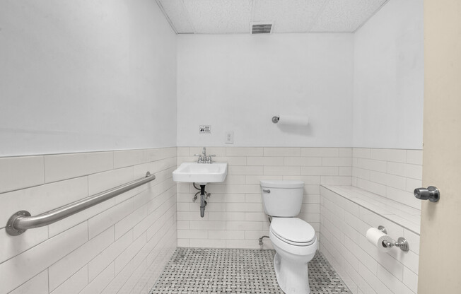 1494 OCEAN AVE