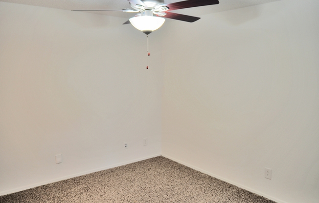 2 beds, 2 baths, 1,068 sqft, $1,760