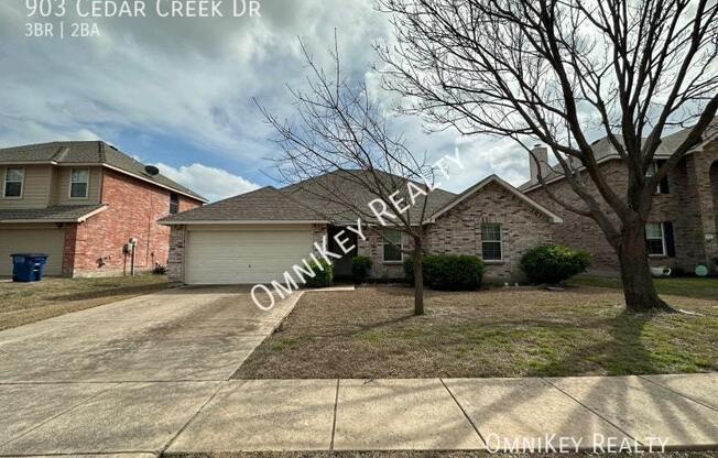 903 CEDAR CRK DR