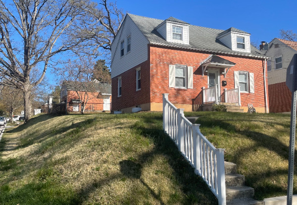 3700 CEDAR DR