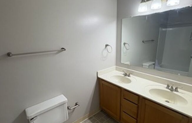 1 bed, 1 bath, 755 sqft, $999, Unit 6018D