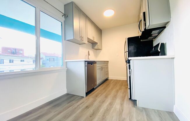 1 bed, 1 bath, 500 sqft, $1,949, Unit 17