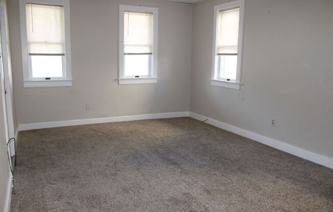 1 bed, 1 bath, $775, Unit 1st Floor