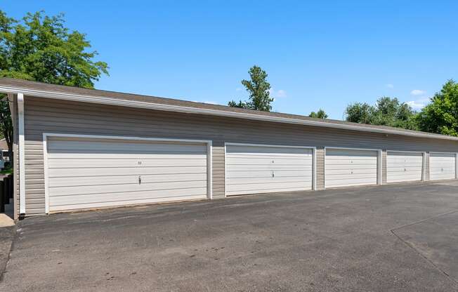 the 2400 series garage door opener is ideal for garages with roll up doors