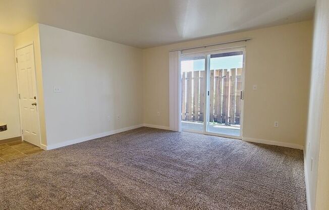 1821 SE MINTER BRIDGE RD, UNIT 17