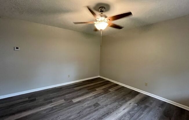 Renovated 3 Bedroom 1.5 Bath Home for Rent!