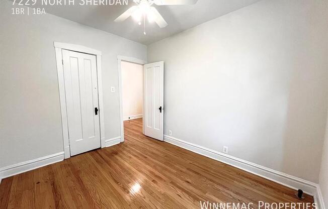 7229 N SHERIDAN