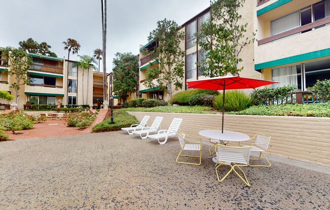 2 beds, 2 baths, $3,995