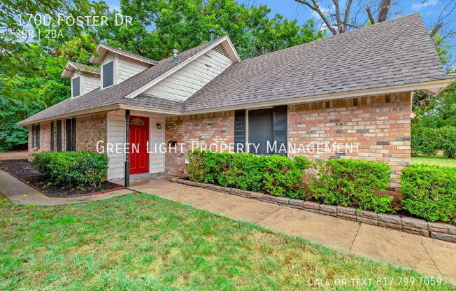 1700 FOSTER DR