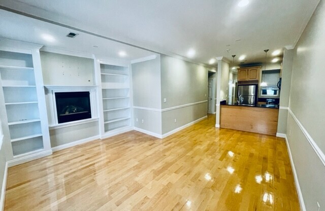 33 N BENNET ST