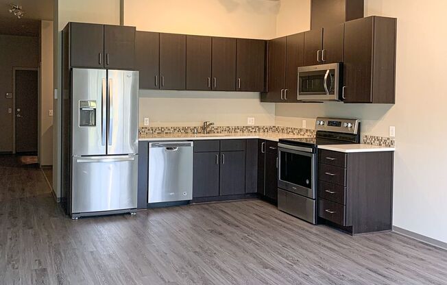 1 bed, 1 bath, 546 sqft, $1,850, Unit 303