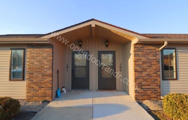 Castlewood Apartments