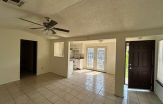 3 beds, 1 bath, $1,100